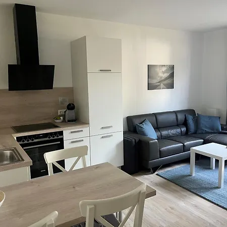 Troll's Brauhaushotel 3* ميدهباخ