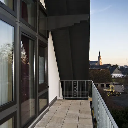 Troll's Brauhaushotel فندق ميدهباخ