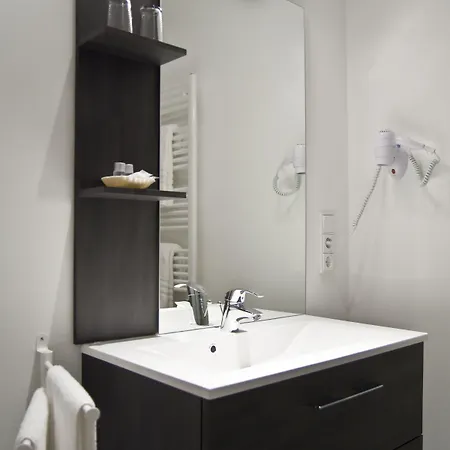 Troll's Brauhaushotel 3* ميدهباخ