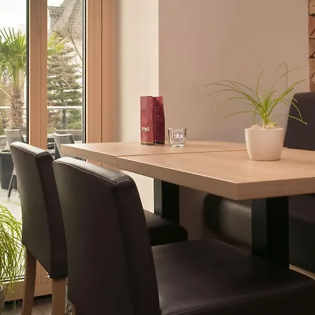 فندق Troll's Brauhaushotel