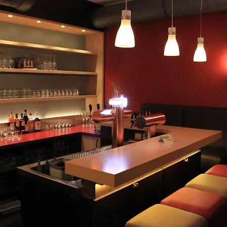 فندق Troll's Brauhaushotel