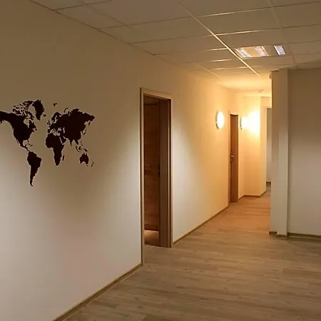 فندق Troll's Brauhaushotel ميدهباخ