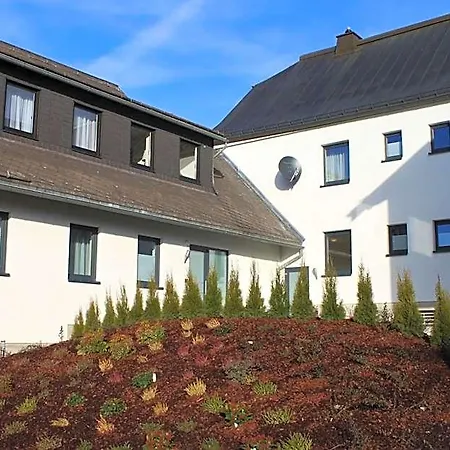 Troll's Brauhaushotel فندق ميدهباخ