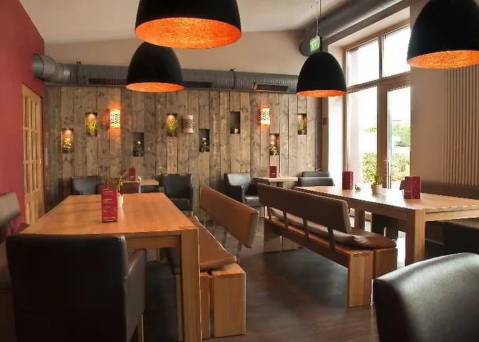 特洛尔布奥豪斯酒店 酒店